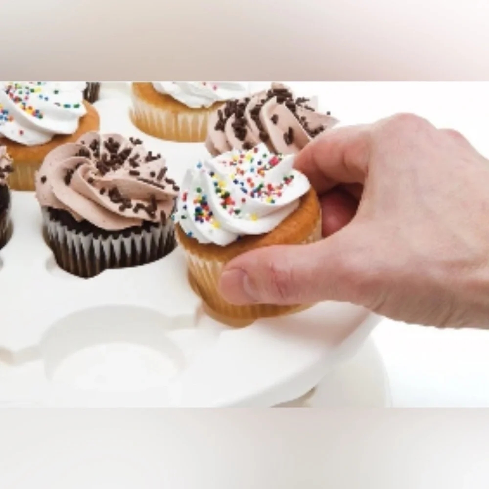 Progressive Prepworks Red Cupcake & Cake Carrier